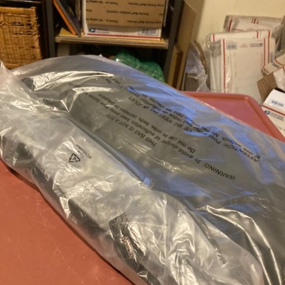 Victoria Secrets black bag/tote - Picture 7 of 7